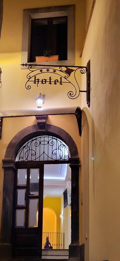 Hotel Federico II Castiglione De Sicilia Exterior foto